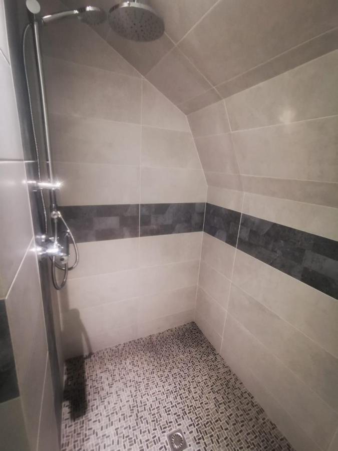 Au Numero 6 Le Fun Châteauroux المظهر الخارجي الصورة